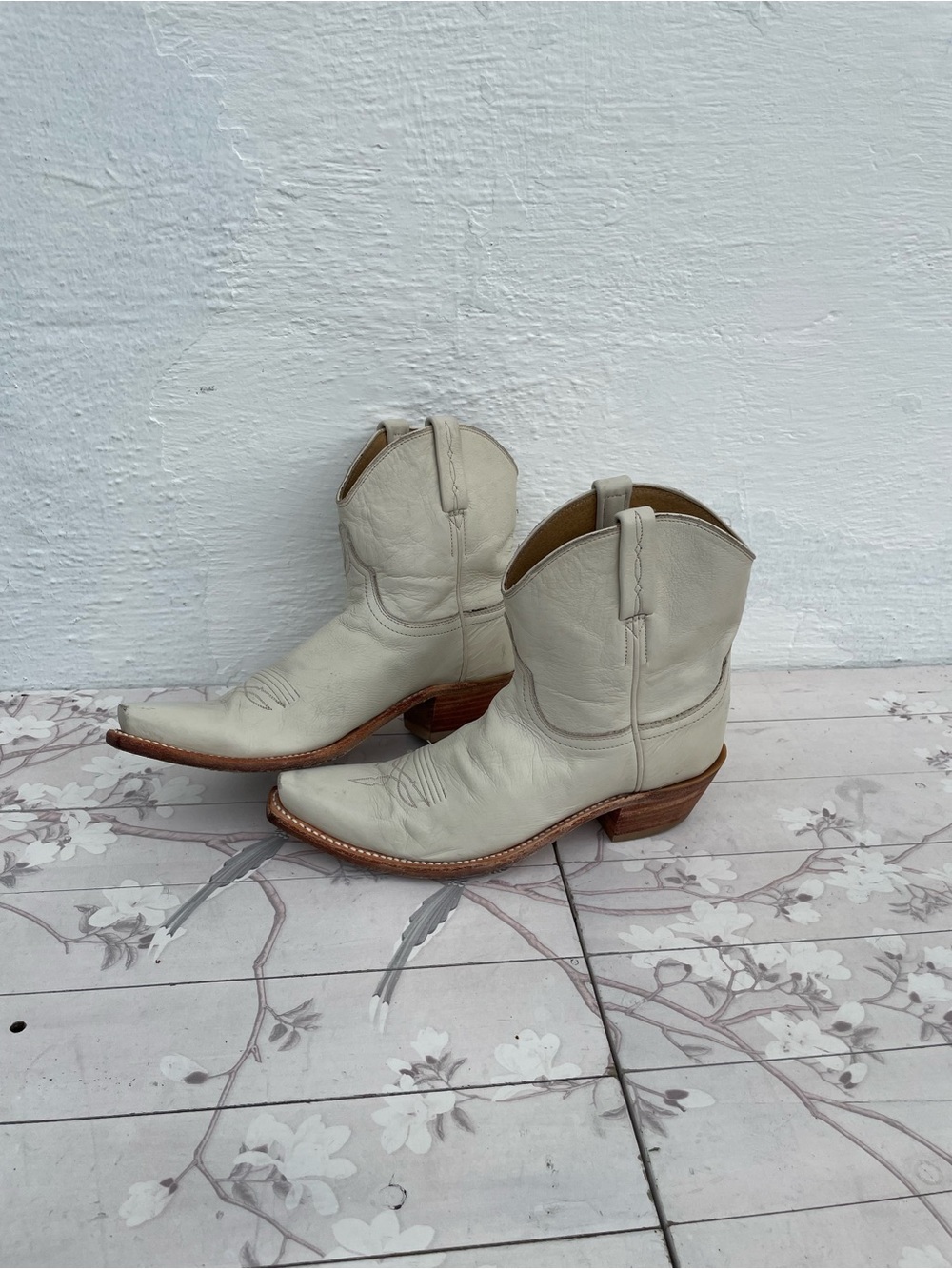 Lucchese Leather Western Ankle Boots